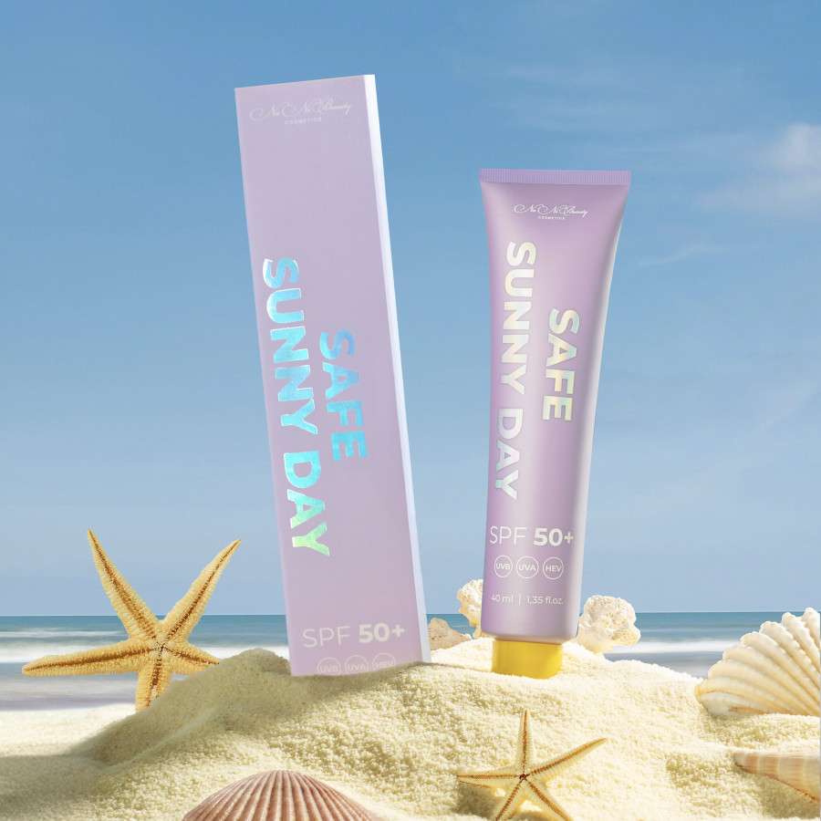 Сонцезахисний крем для обличчя, шиї та декольте SPF 50+